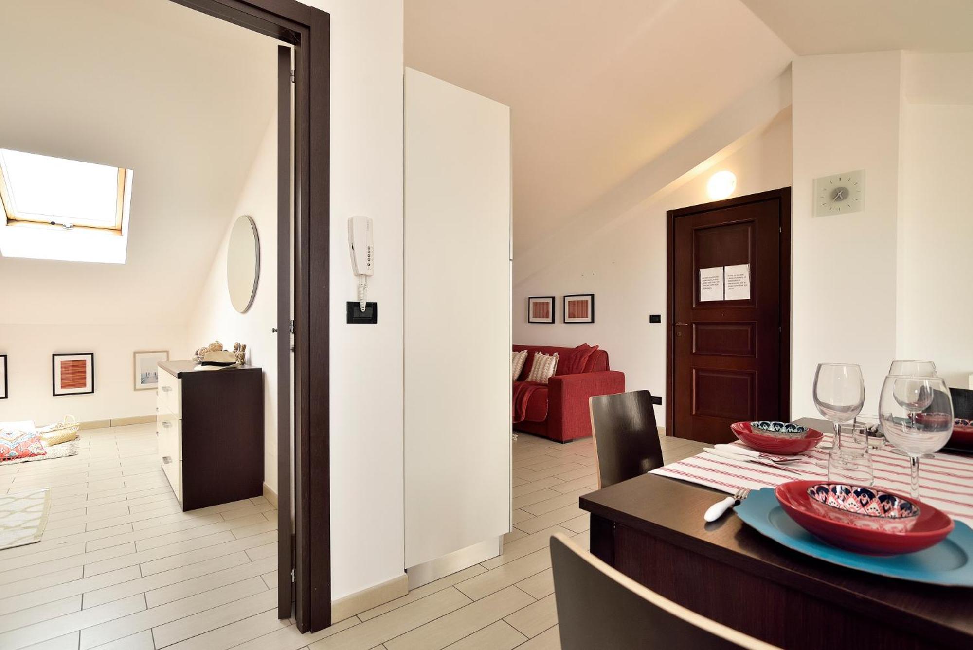 Attico Vista Mare E Piscina Apartment *