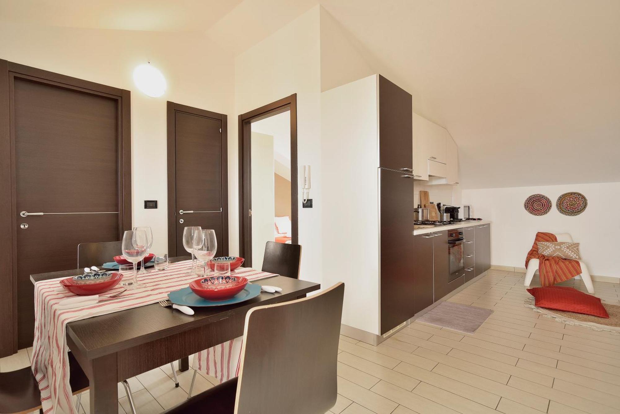 Attico Vista Mare E Piscina Apartment